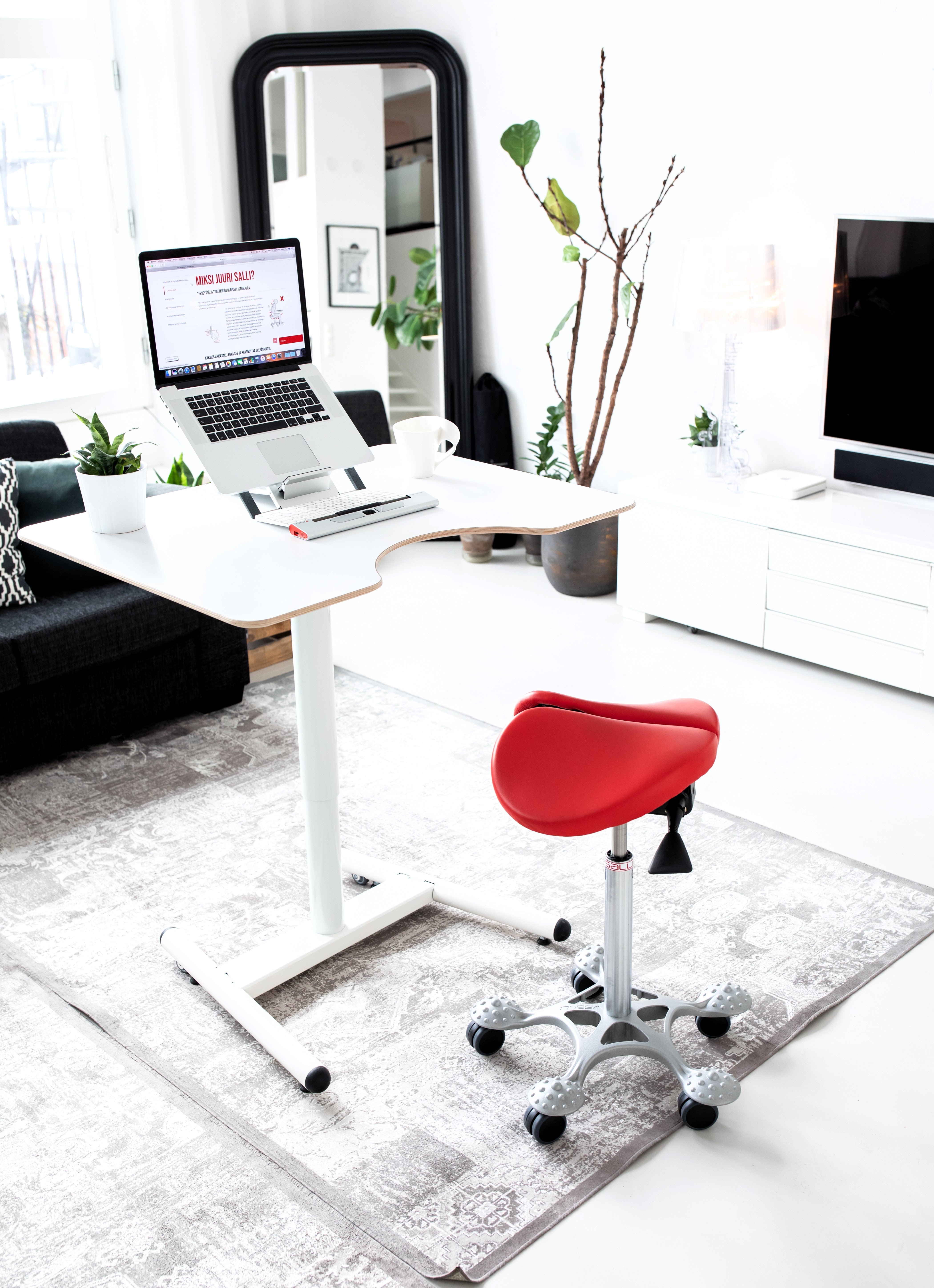 Saddle Chairs Split Seat: Enhancing Posture and Reducing Discomfort | Sit Healthier