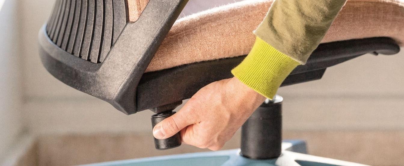 Ergonomic Seating: How to Adjust Office Chair Height - Sit Healthier