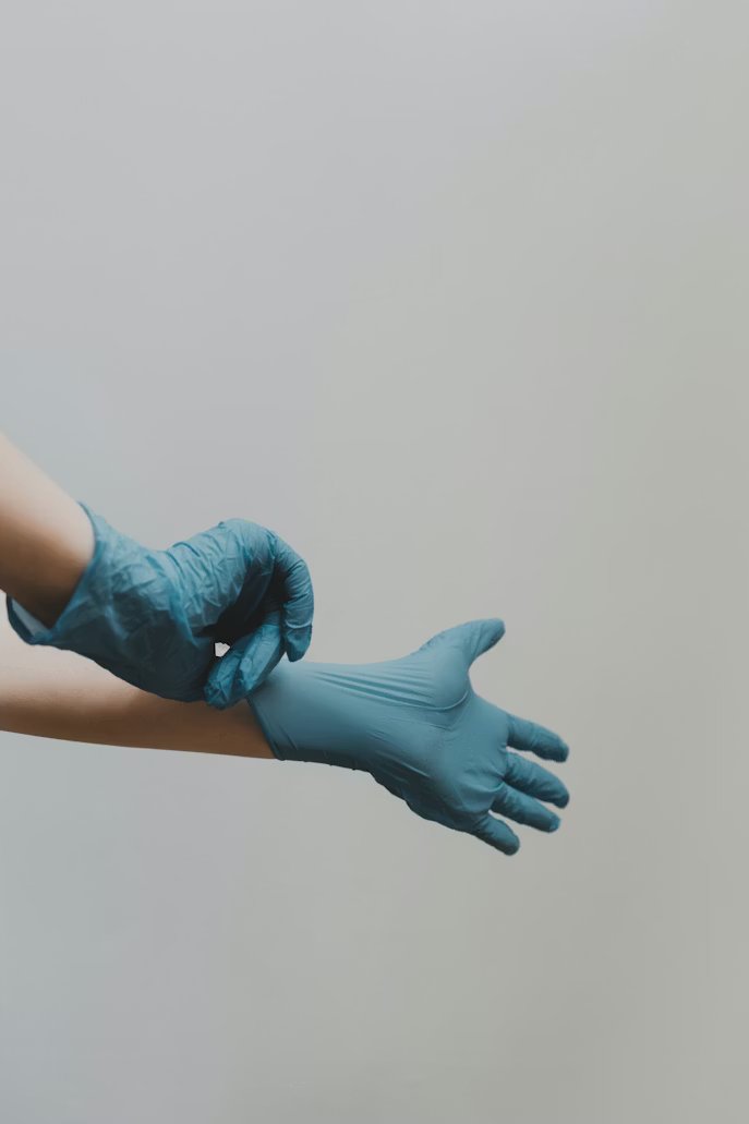 Ergonomic Surgeon Chairs Why Needed: Prevent Injuries - Sit Healthier