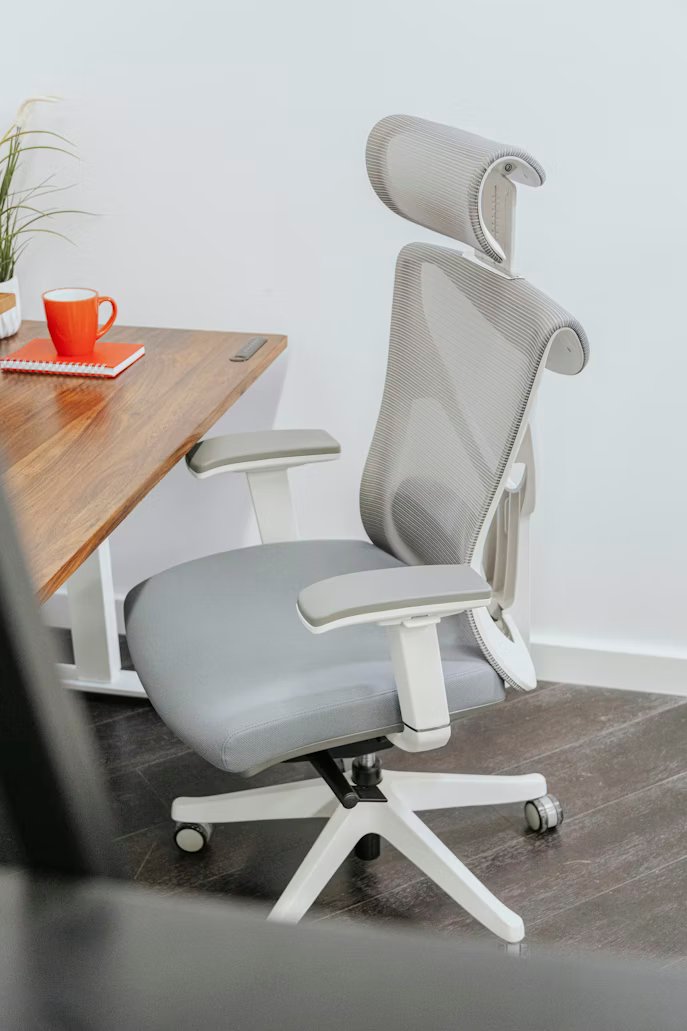How Ergonomic Chairs Improve Client Experience - Sit Healthier