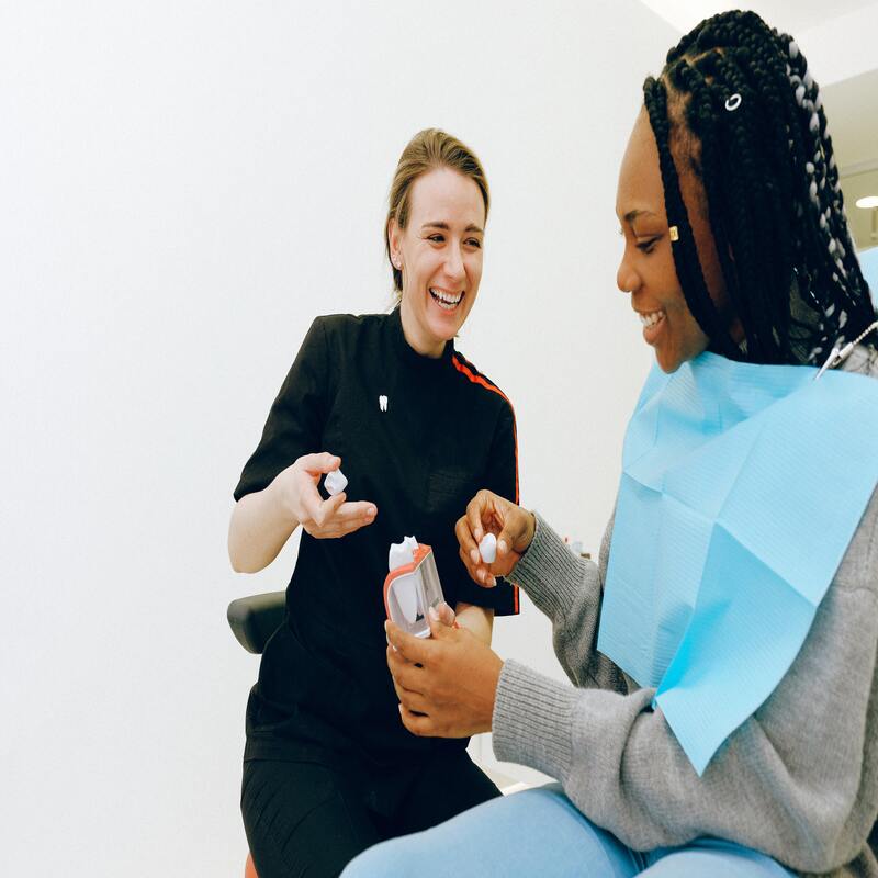 How Saddle Dental Chairs Can Improve Patient Comfort and Satisfaction - Sit Healthier