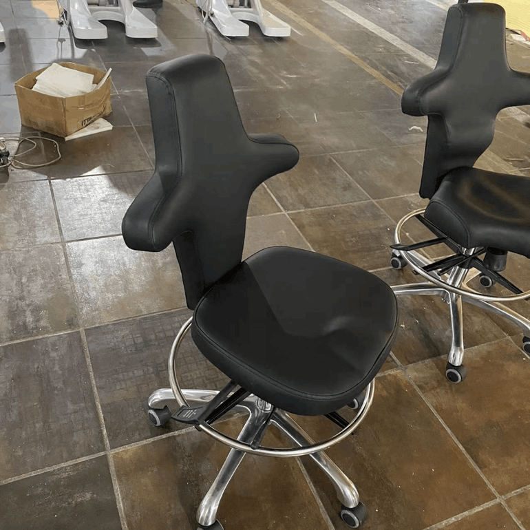 Medical Surgeon Chair to Reduce Fatigue, Muscle Strain, Nerve Compression - Sit Healthier