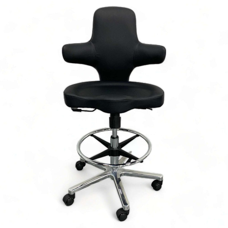 Medical Surgeon Chair to Reduce Fatigue, Muscle Strain, Nerve Compression - Sit Healthier