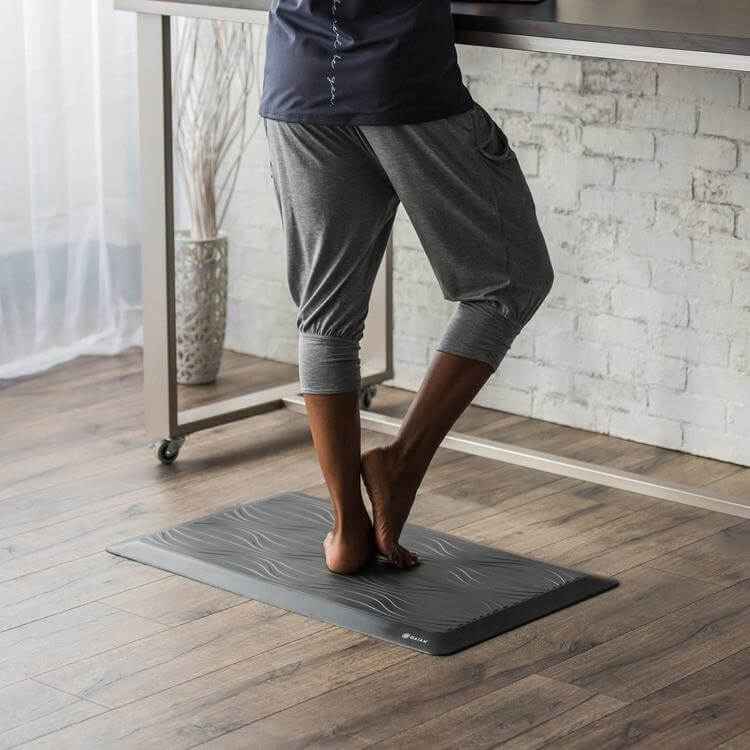 Anti Fatigue Mat: Comfort for Your Knees, Feet, and Joints - Sit Healthier